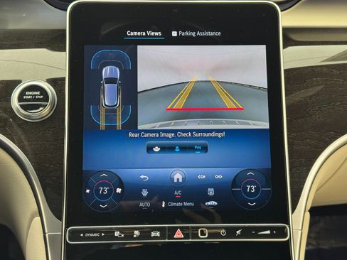 Used 2025 Mercedes-Benz GLC 350e 4MATIC image 36