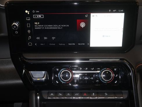 Used 2023 GMC Sierra 1500 AT4 w/ AT4 Preferred Package image 31