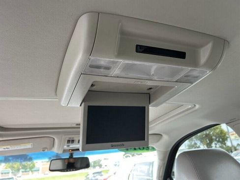 Used 2014 Chevrolet Tahoe LT w/ Luxury Package image 18