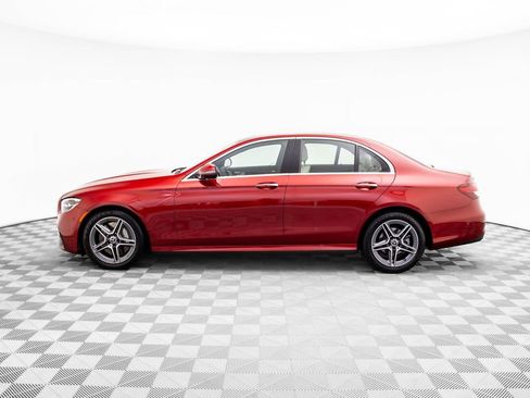 Used 2023 Mercedes-Benz E 350 4MATIC Sedan image 2