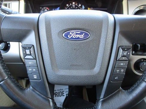 Used 2017 Ford Expedition EL XLT w/ Equipment Group 202A image 22