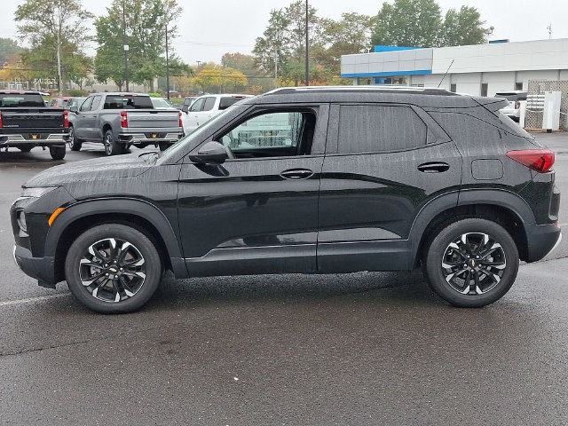 Used 2023 Chevrolet TrailBlazer LT FWD image 7