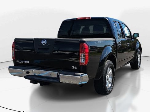 Used 2010 Nissan Frontier SE RWD image 6