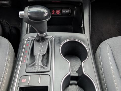 Used 2016 Kia Sorento FWD image 19