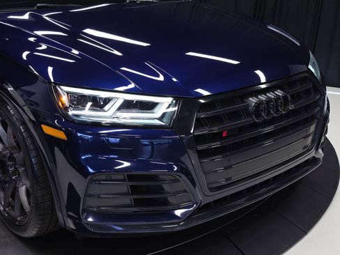 Used 2020 Audi SQ5 Premium Plus w/ Premium Plus Package image 52