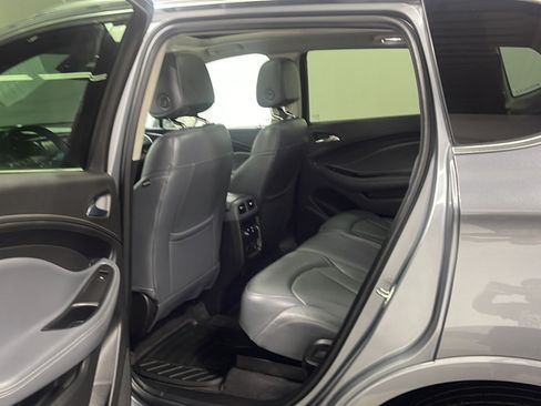 Used 2019 Buick Envision Essence w/ LPO, Active Package AWD/4WD image 14