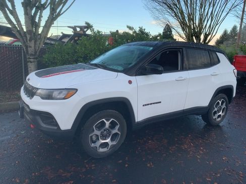 Certified 2022 Jeep Compass Trailhawk image 1