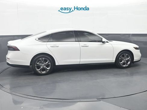 Used 2024 Honda Accord EX image 8