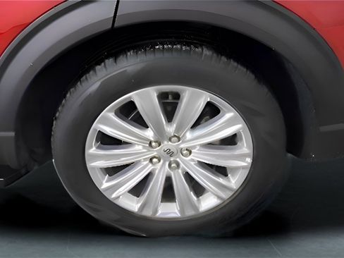 Used 2023 Ford Explorer King Ranch w/ Technology Package image 10