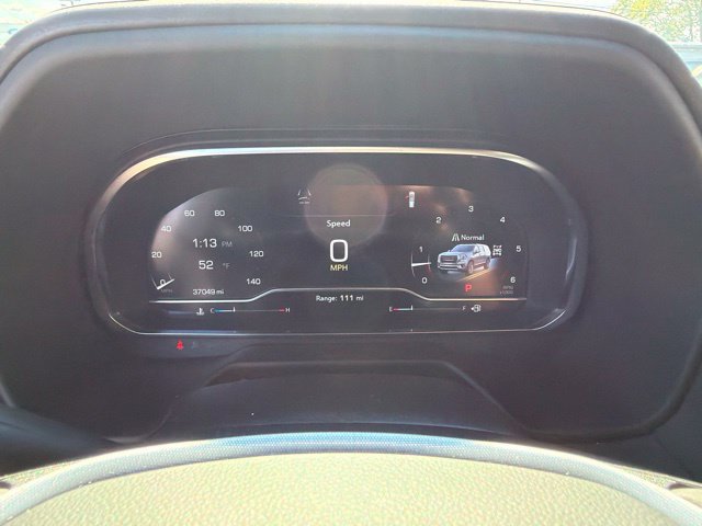 Certified 2023 GMC Yukon SLT w/ SLT Luxury Package AWD/4WD image 17