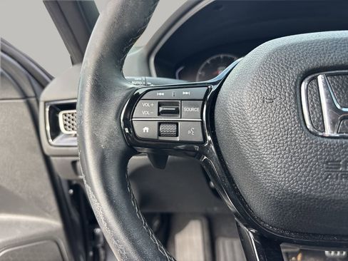 Used 2023 Honda Civic Sport image 17