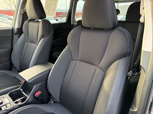 Used 2023 Subaru Forester Premium image 23