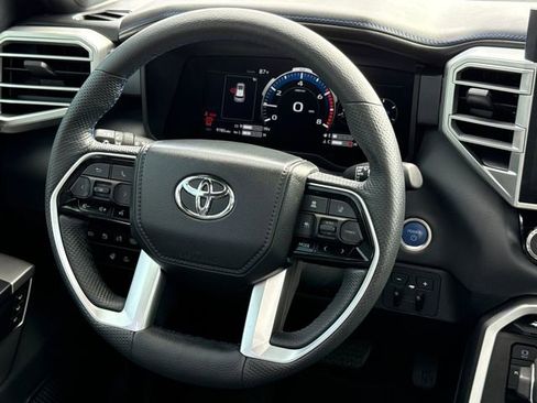 Used 2024 Toyota Sequoia Platinum AWD/4WD image 13