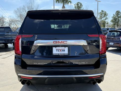 Used 2023 GMC Yukon Denali image 6