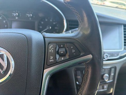 Used 2018 Buick Encore Preferred image 11