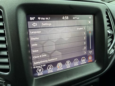 Used 2018 Jeep Compass Trailhawk AWD/4WD image 23