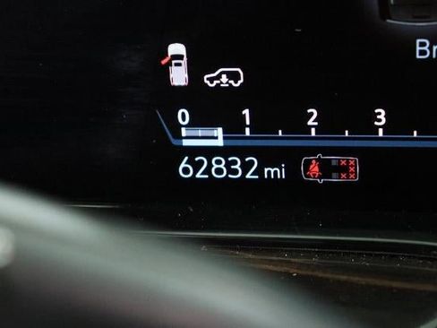 Used 2021 Cadillac Escalade Sport w/ Driver Assist Tech Package image 16