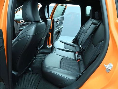 New 2026 Jeep Compass Latitude w/ Sun and Sound Group image 13