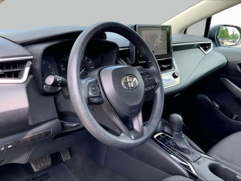 Used 2024 Toyota Corolla LE FWD image 17