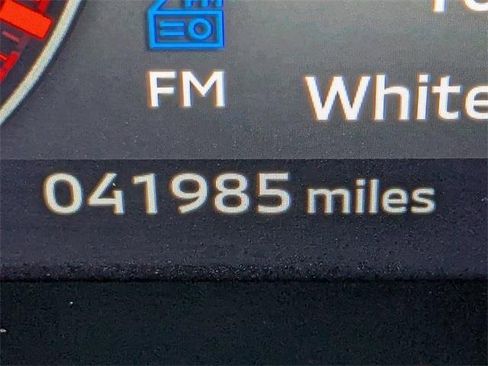 Used 2023 Mitsubishi Outlander SE Black Edition image 32