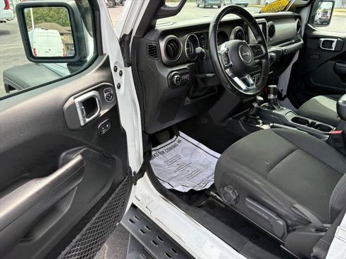 Used 2020 Jeep Gladiator Sport w/ Quick Order Package 24S AWD/4WD image 19