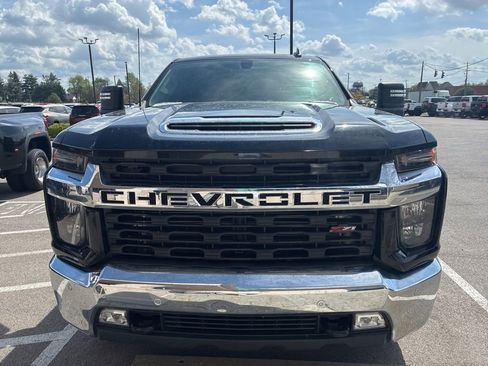 Used 2022 Chevrolet Silverado 2500 LT w/ Texas Edition image 2
