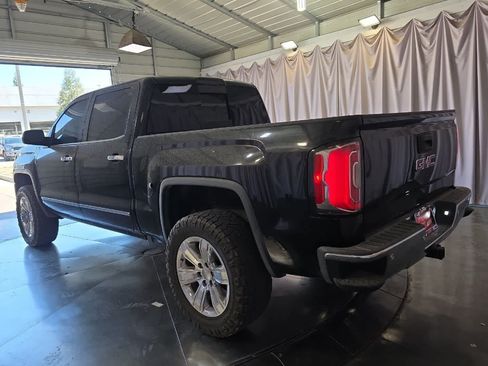 Used 2018 GMC Sierra 1500 SLT AWD/4WD image 7