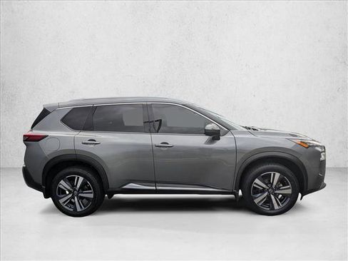 Used 2021 Nissan Rogue SL image 5