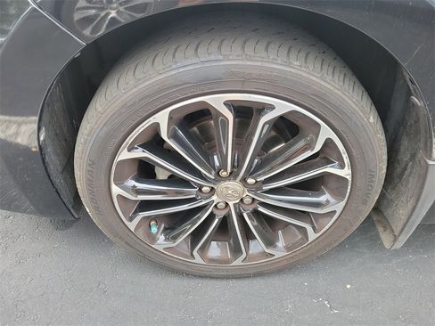 Used 2014 Toyota Corolla S image 8