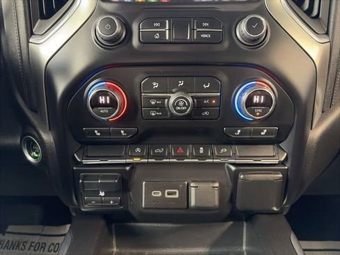 Used 2021 Chevrolet Silverado 1500 RST w/ Redline Edition AWD/4WD image 20