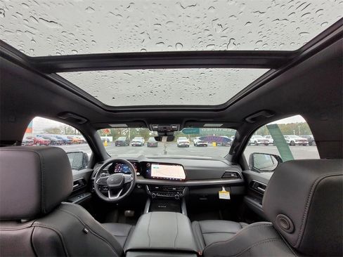 Certified 2025 Chevrolet Tahoe Z71 w/ Z71 Off-Road Package image 41