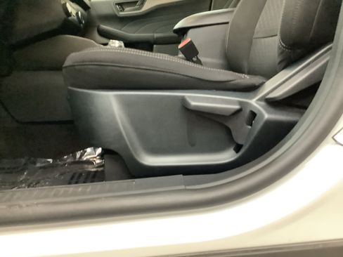 Used 2025 Ford Escape Active FWD image 13