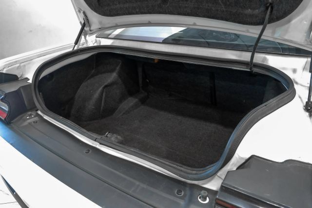 Used 2017 Dodge Challenger R/T RWD image 49