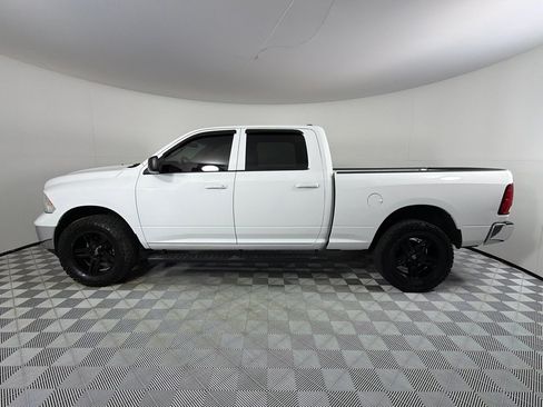 Used 2019 RAM 1500 Classic SLT AWD/4WD image 8