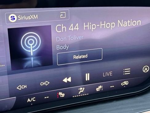 New 2026 Buick Envision Sport Touring image 22