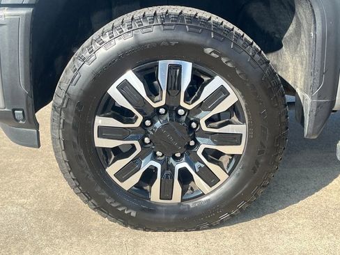 Used 2024 GMC Sierra 2500 Denali Ultimate image 43