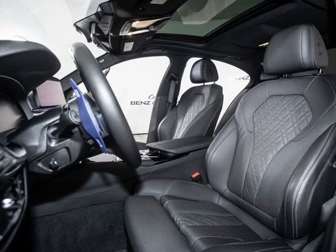 Used 2022 BMW 530e w/ Premium Package image 13