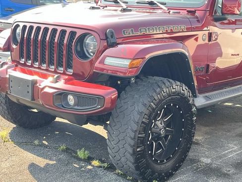 Used 2021 Jeep Gladiator Overland AWD/4WD image 8