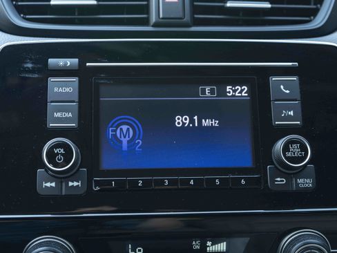 Used 2021 Honda CR-V LX image 28