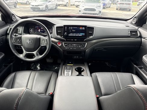 Certified 2024 Honda Passport TrailSport image 20