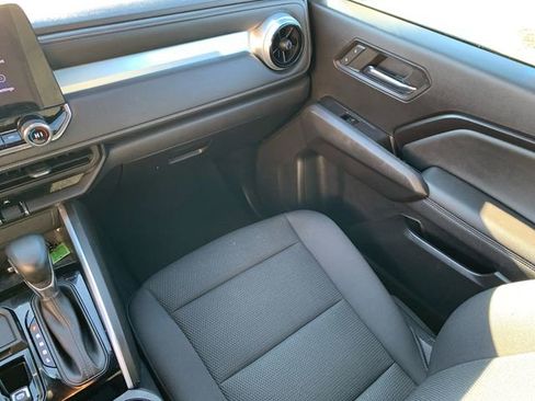 Used 2023 Chevrolet Colorado LT w/ LT Convenience Package image 22