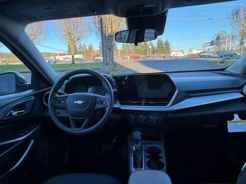 New 2026 Chevrolet Trax LS w/ LS Convenience Package image 12