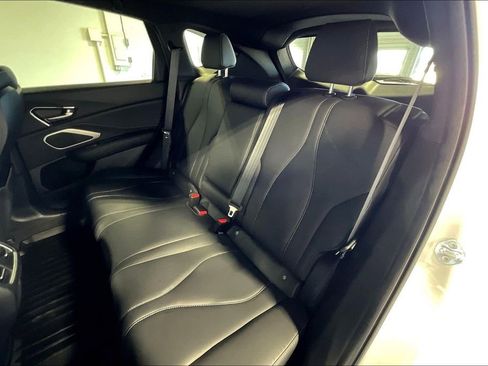 Used 2025 Acura RDX SH-AWD image 34