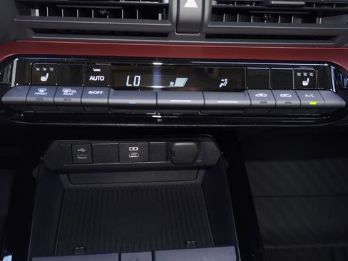 New 2026 Toyota Prius Plug-In Hybrid image 15