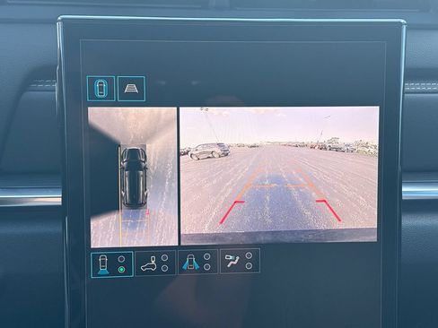 New 2027 GMC Terrain Elevation w/ Technology Package II AWD/4WD image 23
