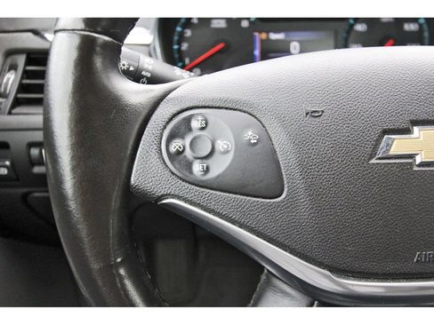 Used 2014 Chevrolet Impala LT image 19