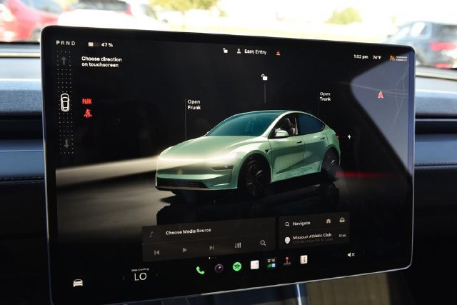 Used 2026 Tesla Model Y Long Range AWD/4WD image 10