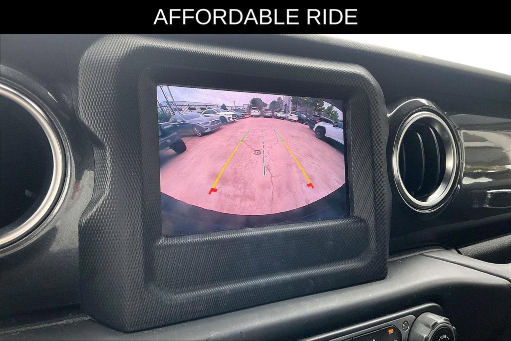 Used 2021 Jeep Wrangler Unlimited Sahara AWD/4WD image 21