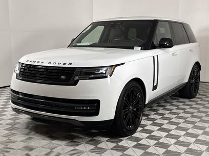 New 2025 Land Rover Range Rover SE