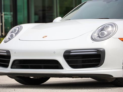 Certified 2018 Porsche 911 Turbo AWD/4WD image 7